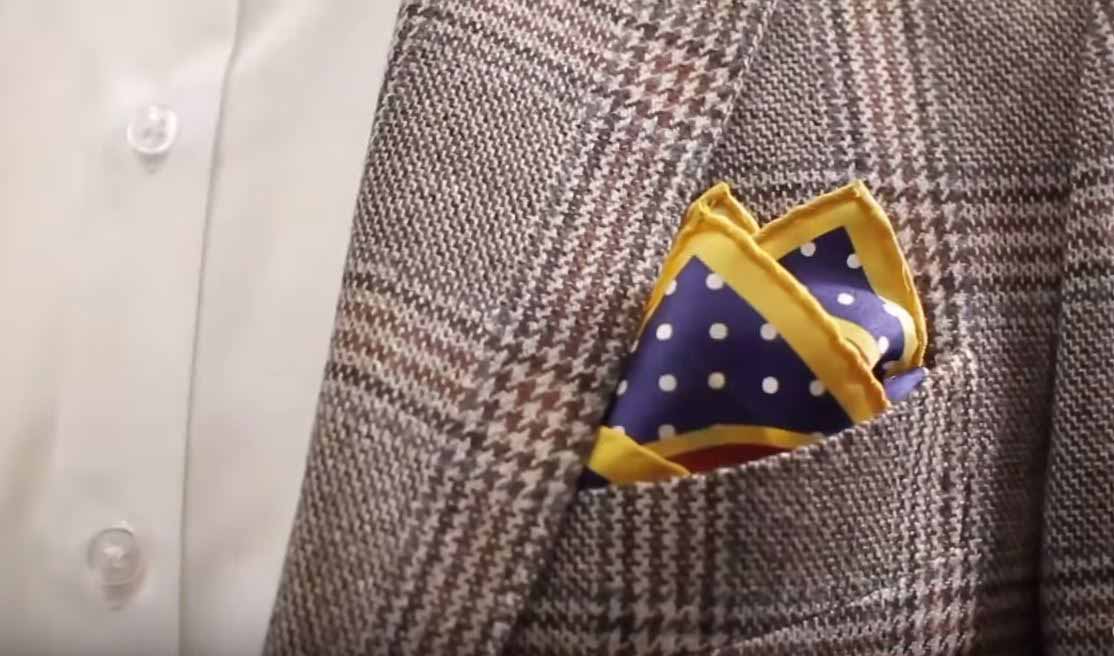 How to fold a pocket square