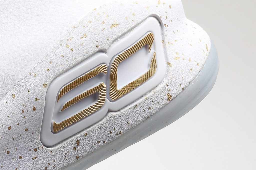 Under Armour Curry 4 Finals (2)