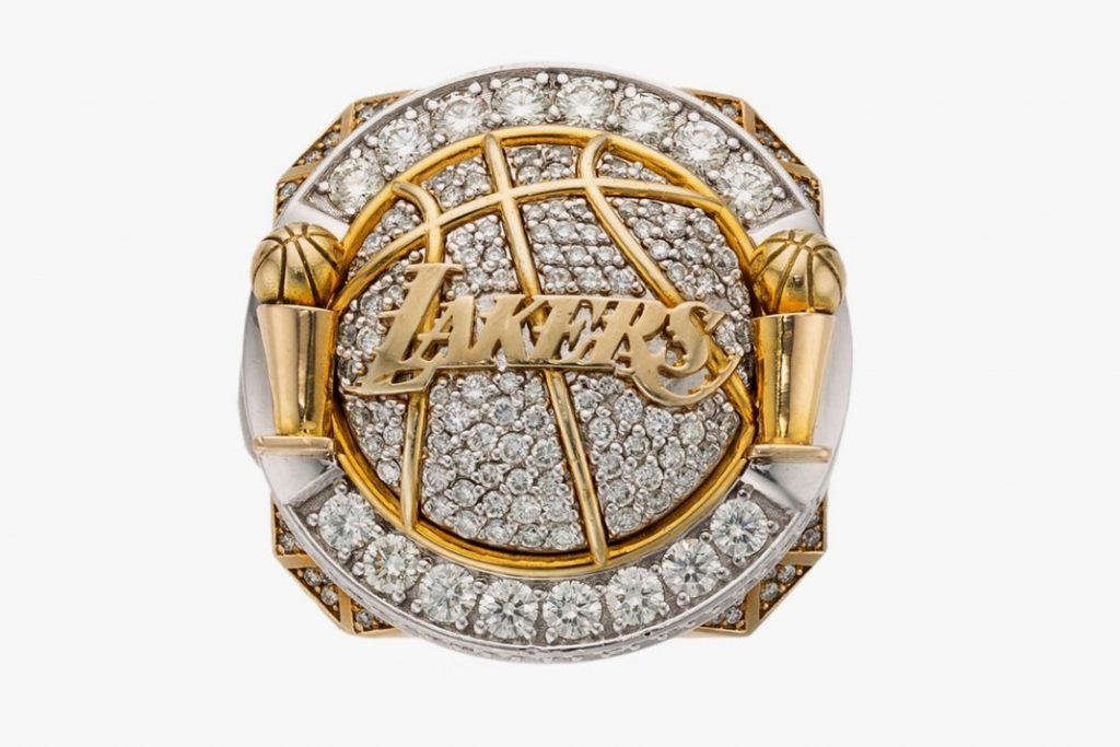 Lamar Odom Championship Ring Auction (2)
