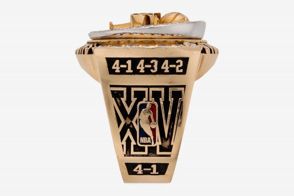 Lamar Odom Championship Ring Auction (4)