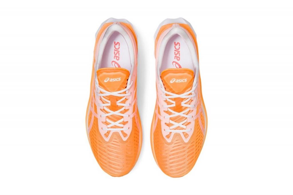 ASICS Novablast Orange Pop (2)