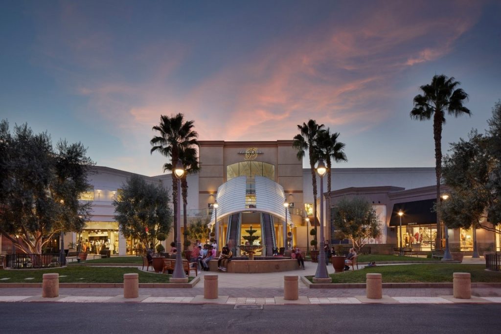 The Five Biggest Malls in Riverside County - Promenade Temecula