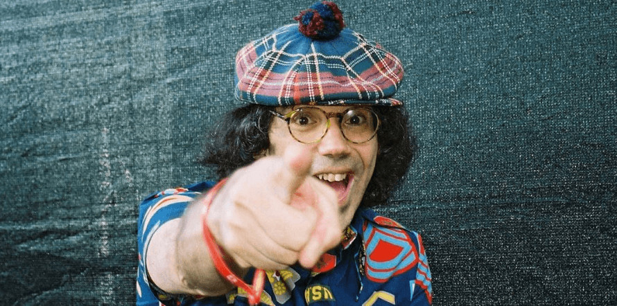How to Get Interviewed by Nardwuar