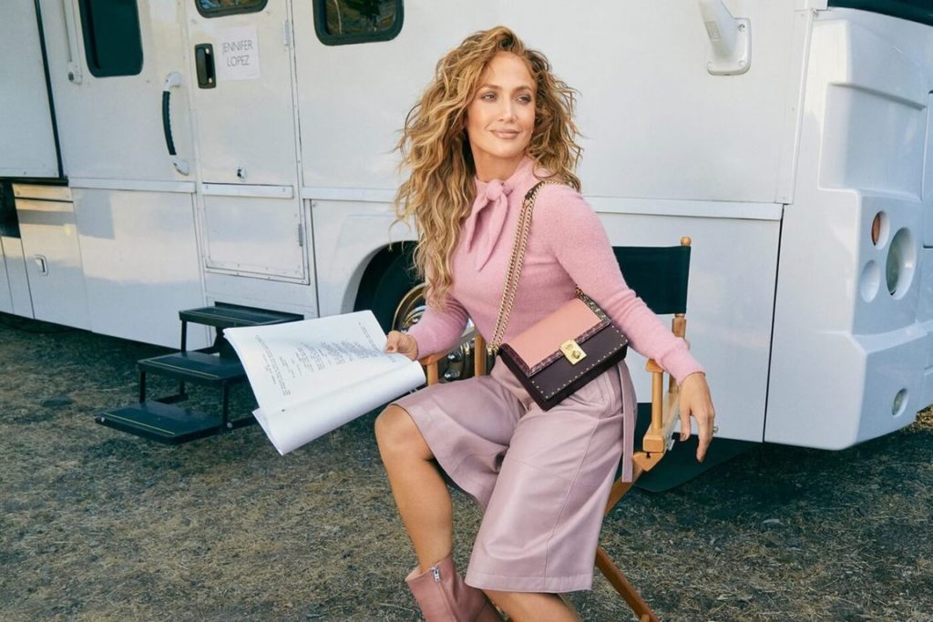 Jennifer Lopez x Coach Hutton bag (2)