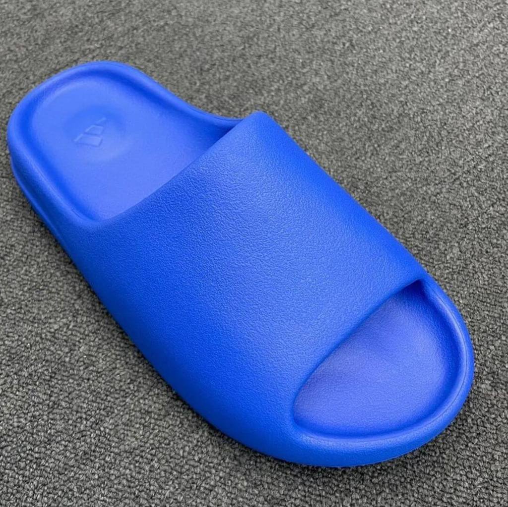 adidas YEEZY Slide “Azure” First Look – aGOODoutfit