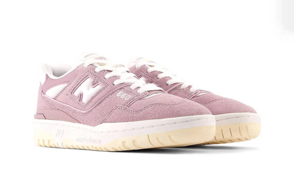 Women's New Balance 550 Pink Suede (2)