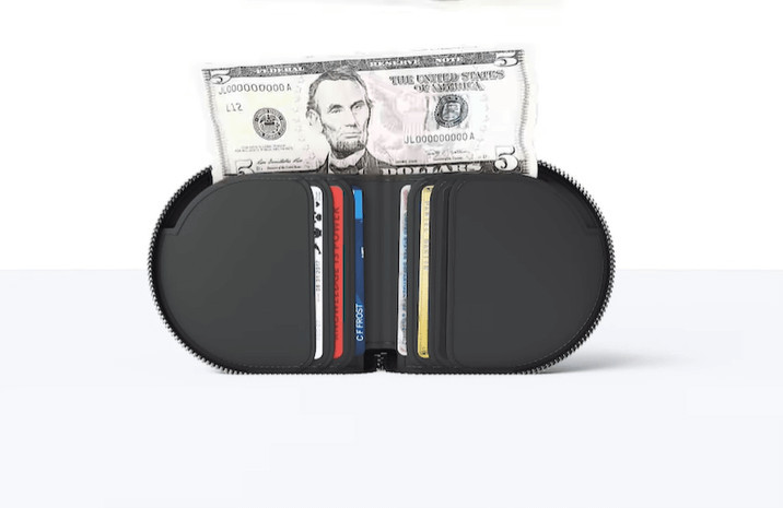 Telfar wallet pouch