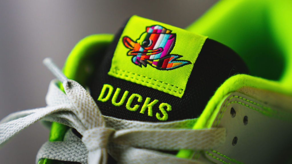 Nike Dunk Low Oregon Ducks Of A Feather (2)